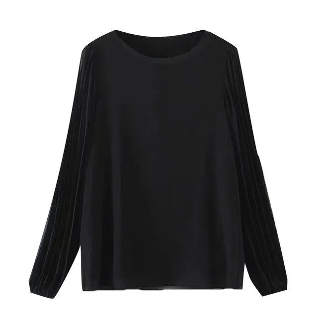 LOOSE WHITE BLOUSE