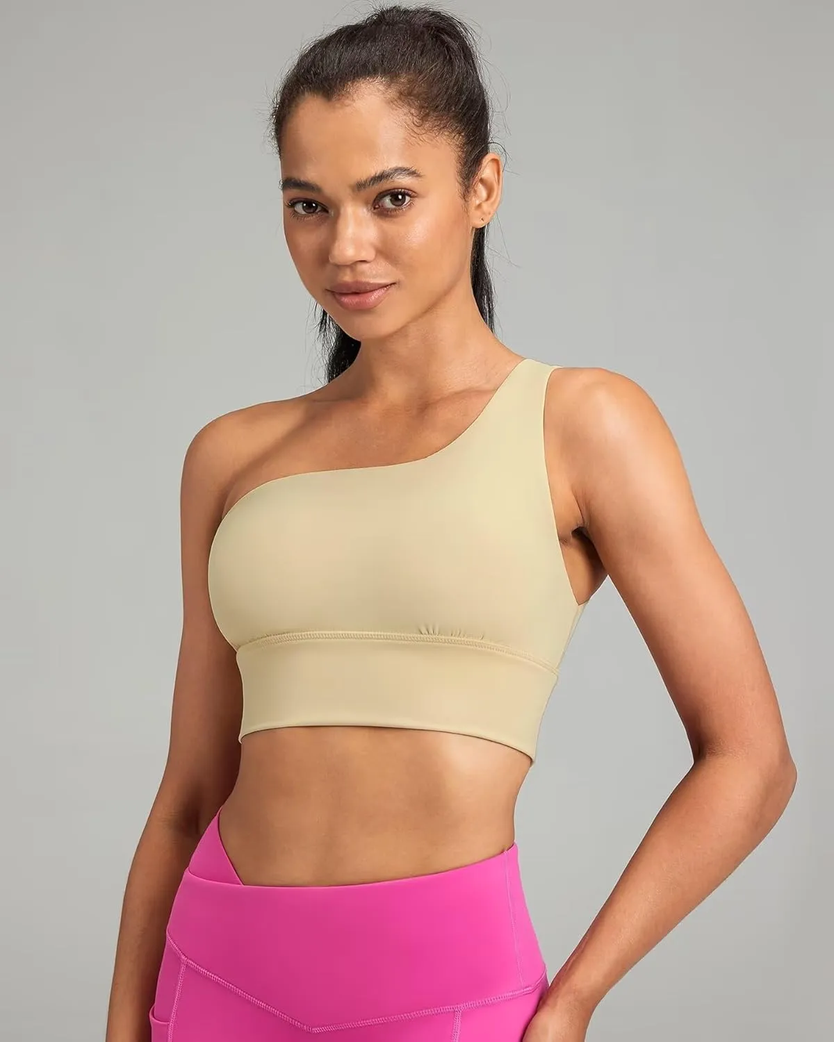 QUEENIEKE Womens One Shoulder Sports Bra Workout Strap Yoga Bras Cute Low Support Tops