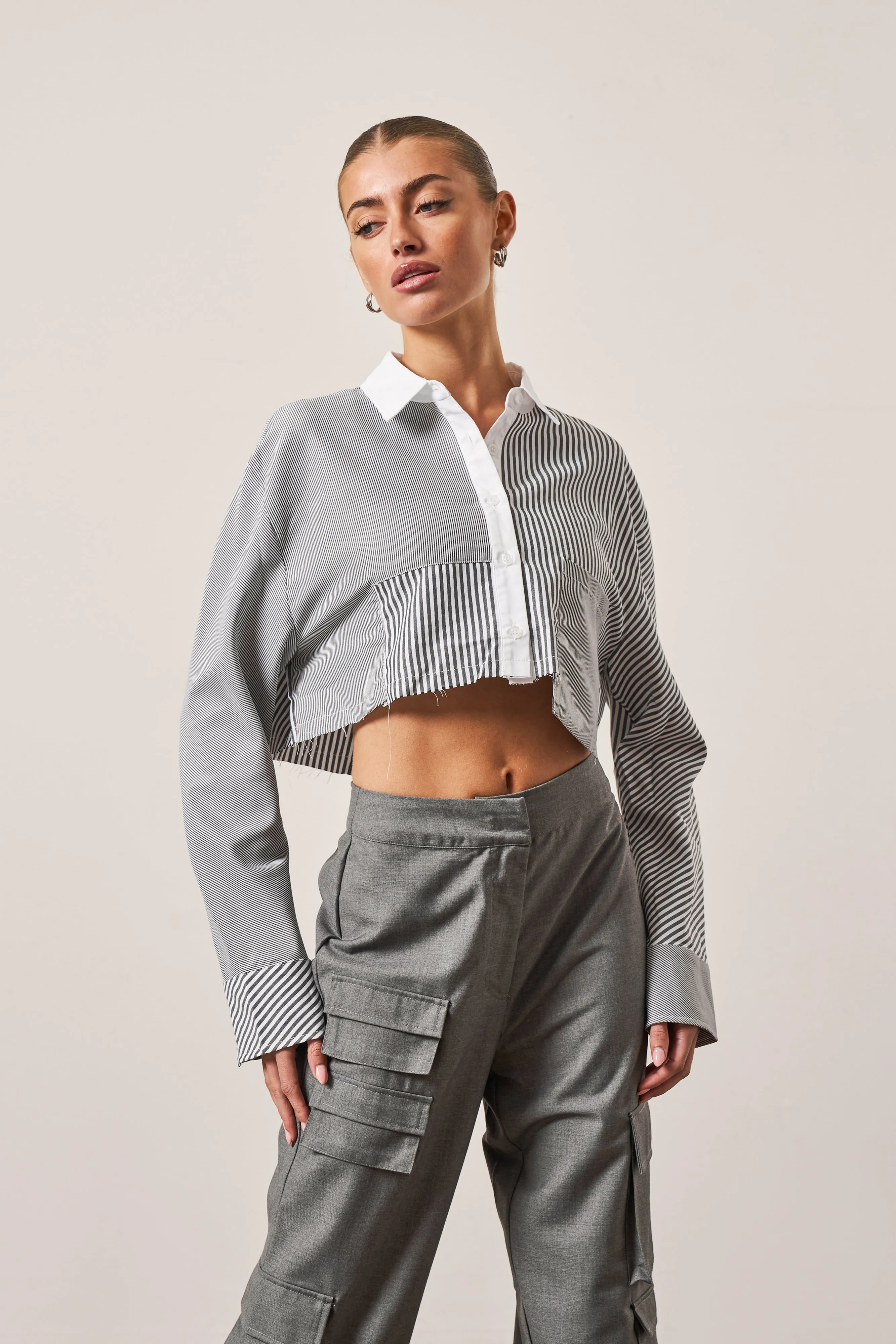 SPLICED MIXED STRIPE CROPPED SHIRT - GREY