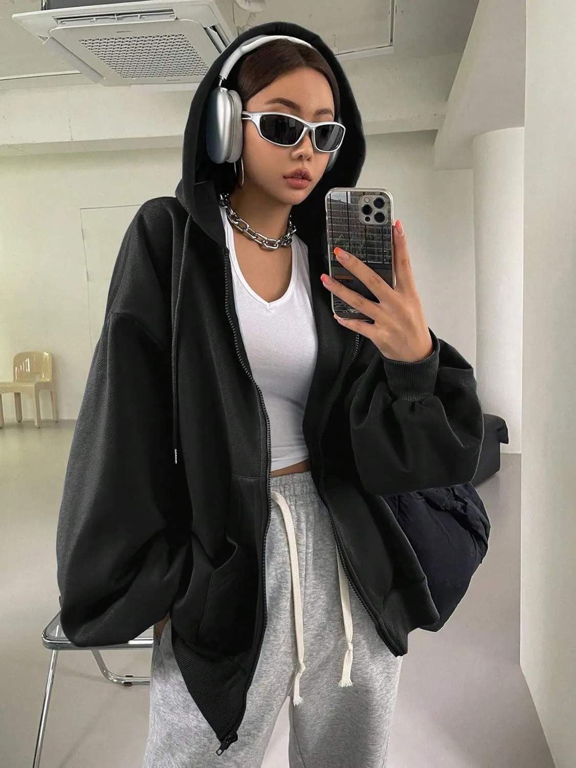 SweatyRocks Women's Causal Drop Shoulder Long Sleeve Sweatshirts Oversized Full Zip Solid Hoodie with Pocket