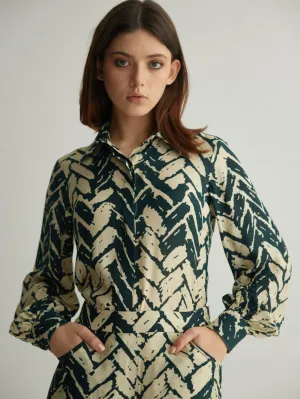 WHITE AND DARK GREEN CHEVRON PRINT SHIRT